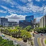 9Th Floor Modern, Elegant Stay In City Pool